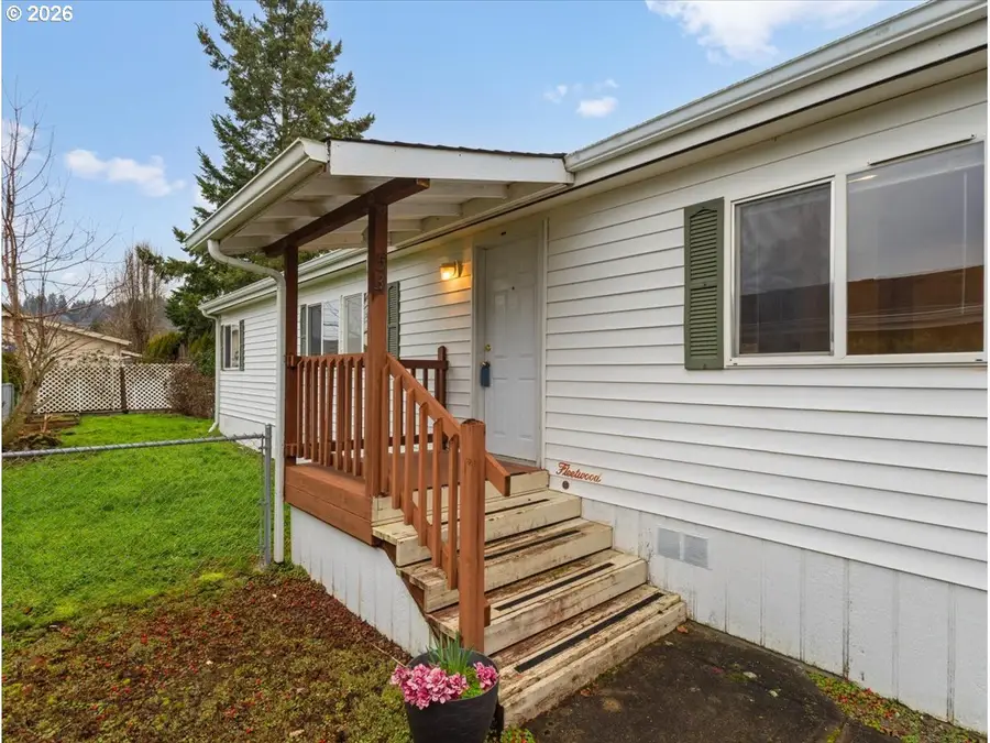 53 Heritage Blvd, Longview, WA 98632 - #3
