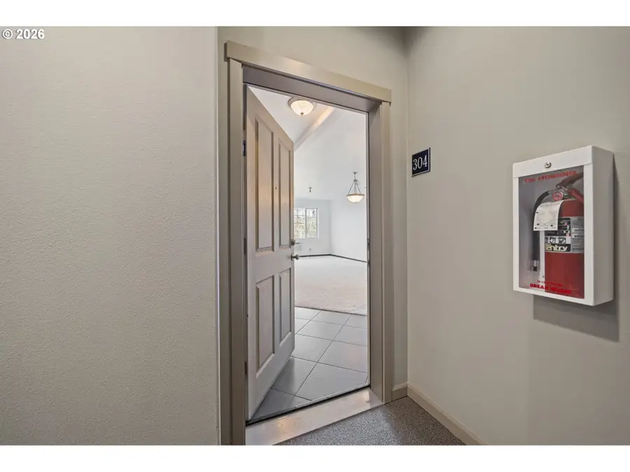 695 NW Falling Waters Ln #304, Portland, OR 97229 - #3