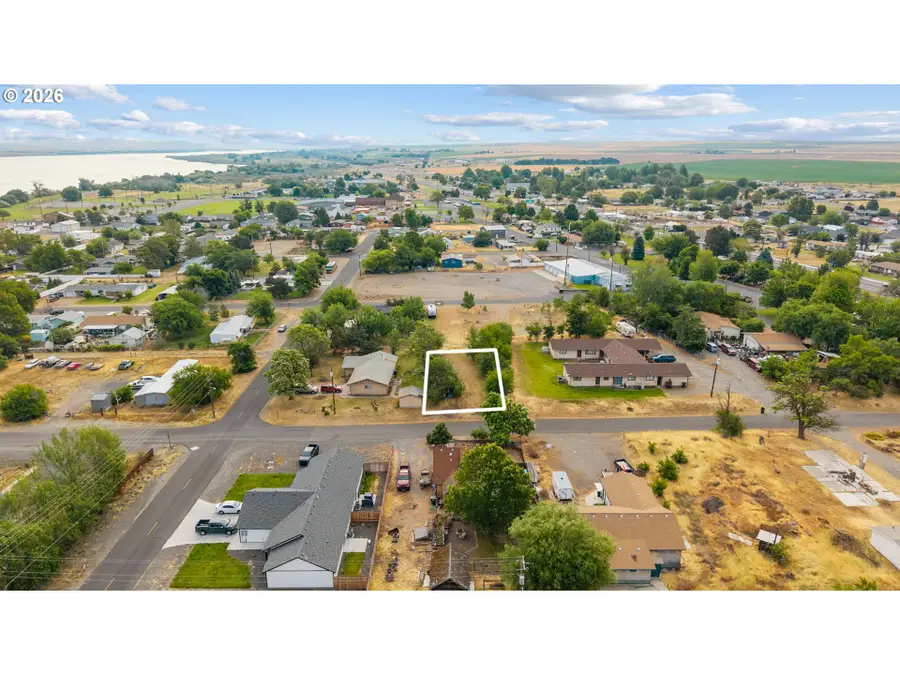 000 NE 6th St, Irrigon, OR 97844 - #3
