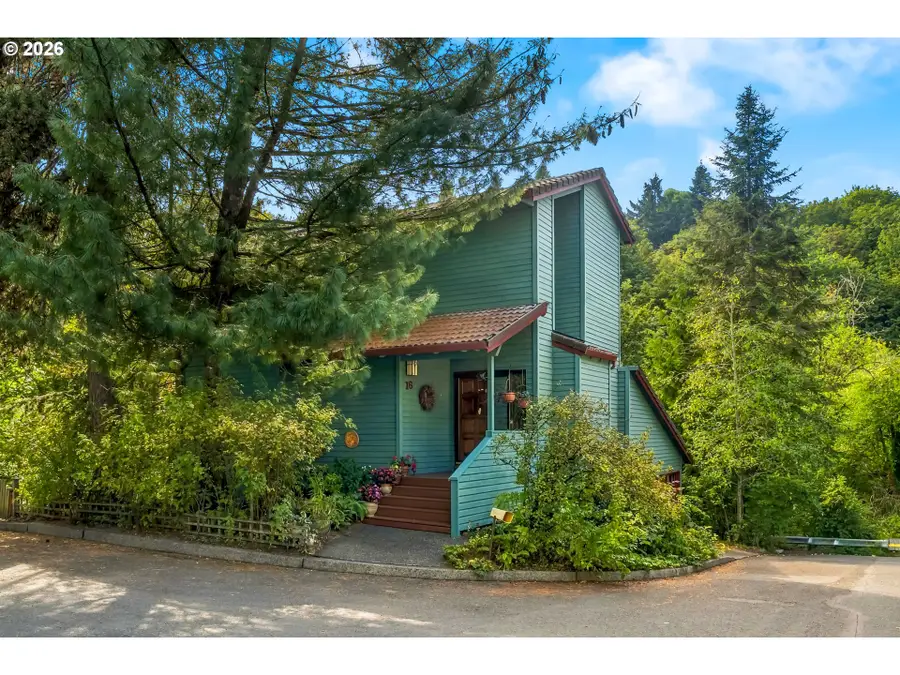 16 SW Canby St, Portland, OR 97219 - #2