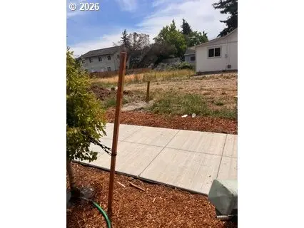 SE Brooklyn St, Portland, OR 97266 - #1