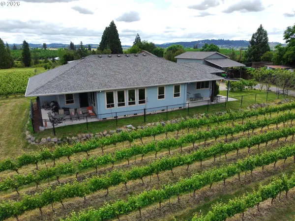 18700 NW Adcock Rd, Yamhill, OR 97148