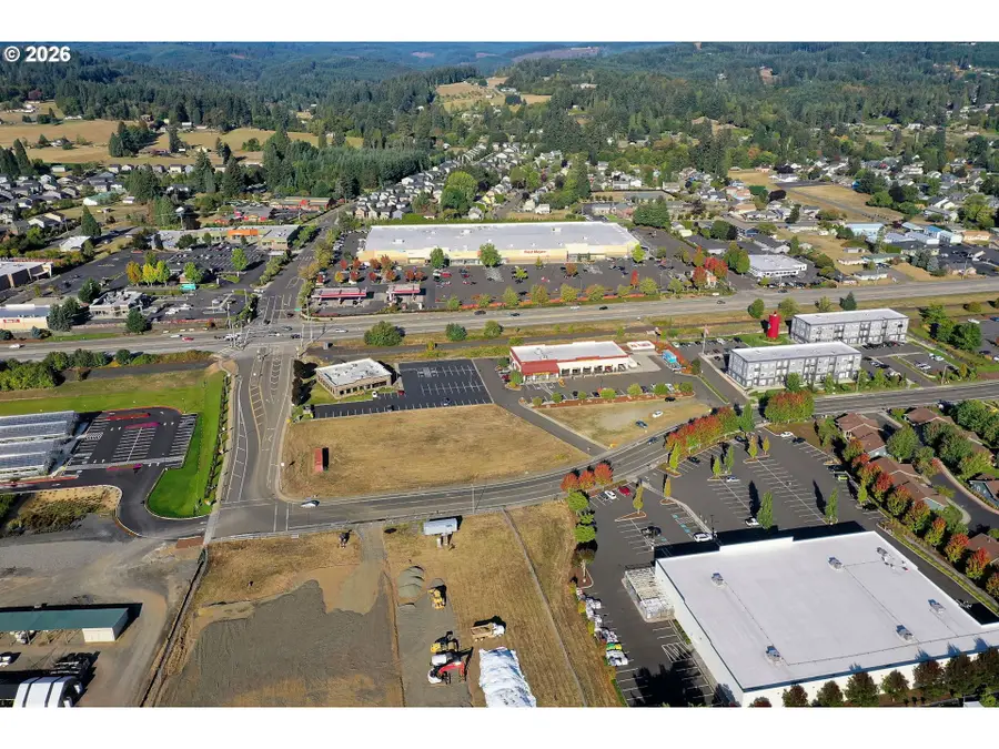 2 SE Havlick St, Scappoose, OR 97056 - #3
