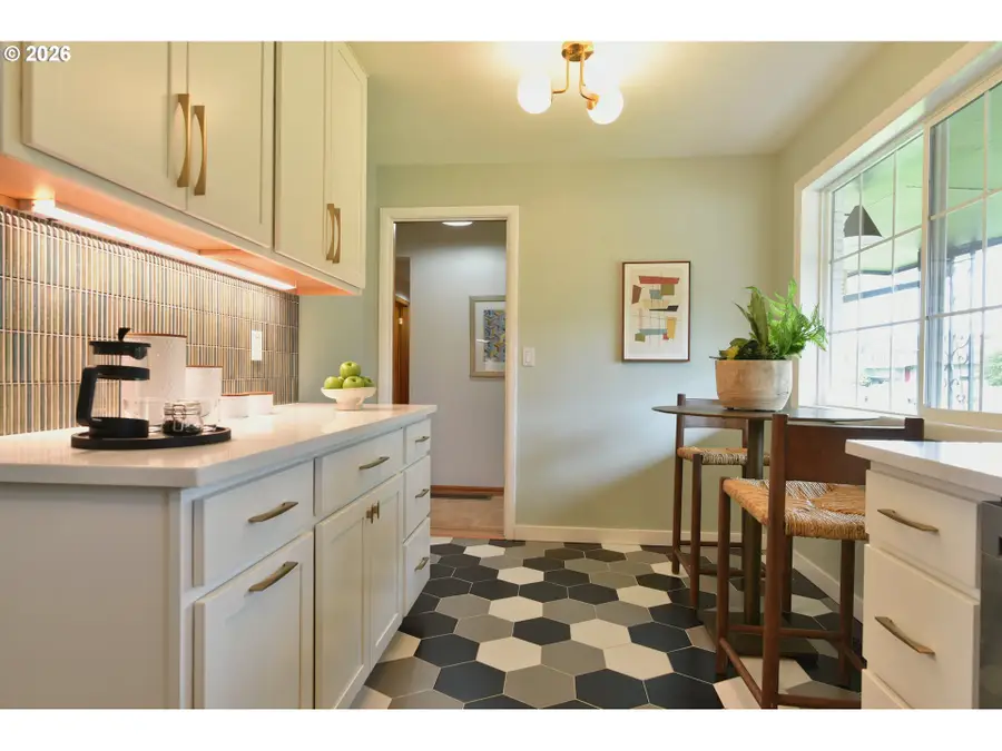 12509 NE Beech St, Portland, OR 97230 - #2