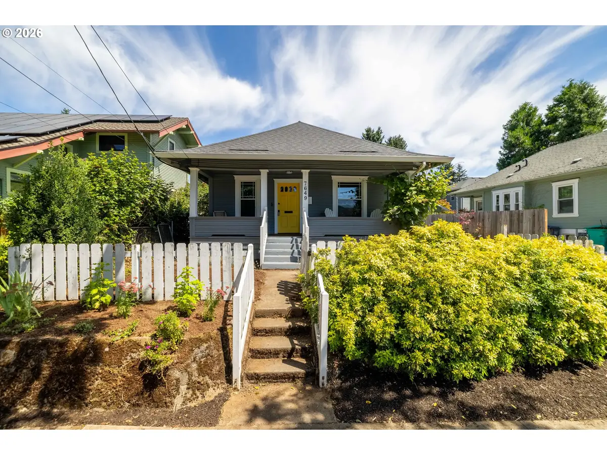7649 N Willamette Blvd, Portland, OR 97203 - #1