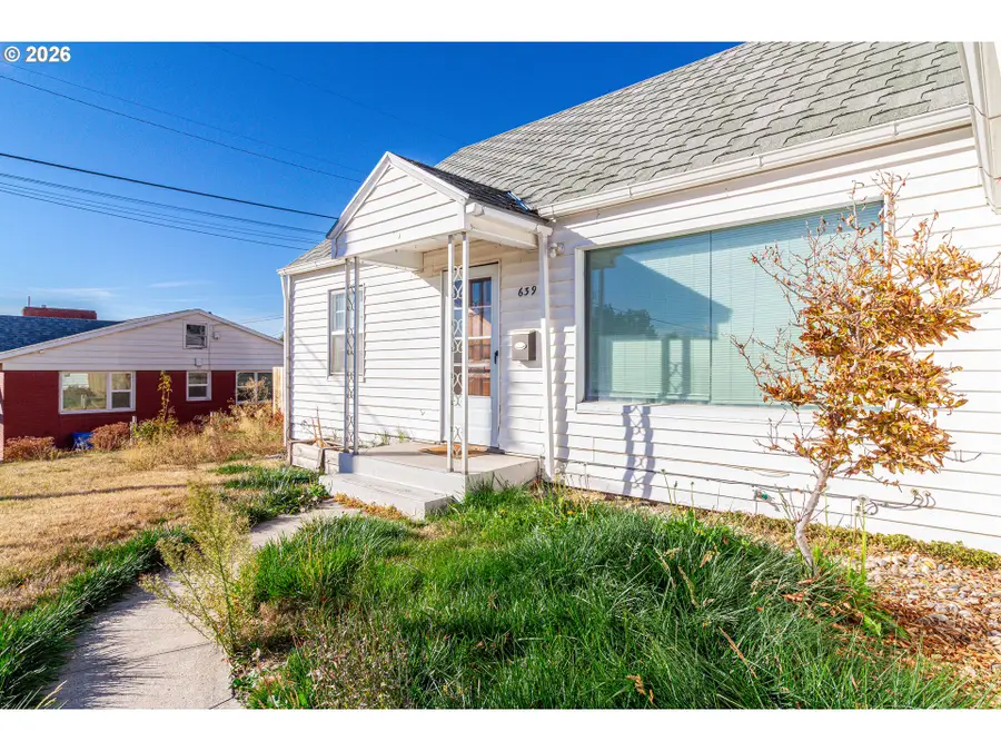 639 NW 9th St, Pendleton, OR 97801 - #3