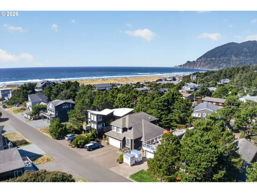 8960 Chinook Ln, Manzanita, OR 97130 - #2
