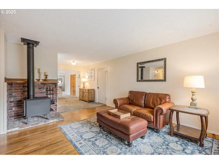 2604 SE 176th Pl, Portland, OR 97236 - Image #3