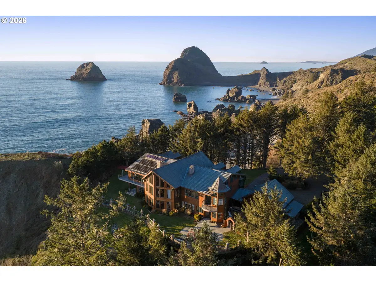 36044 Highway 101, Gold Beach, OR 97444 - #1