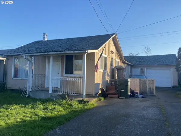 2345 F St, Springfield, OR 97477