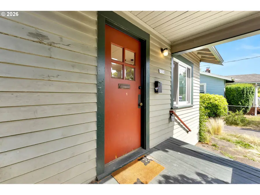 5230 NE 33rd Ave, Portland, OR 97211 - #2
