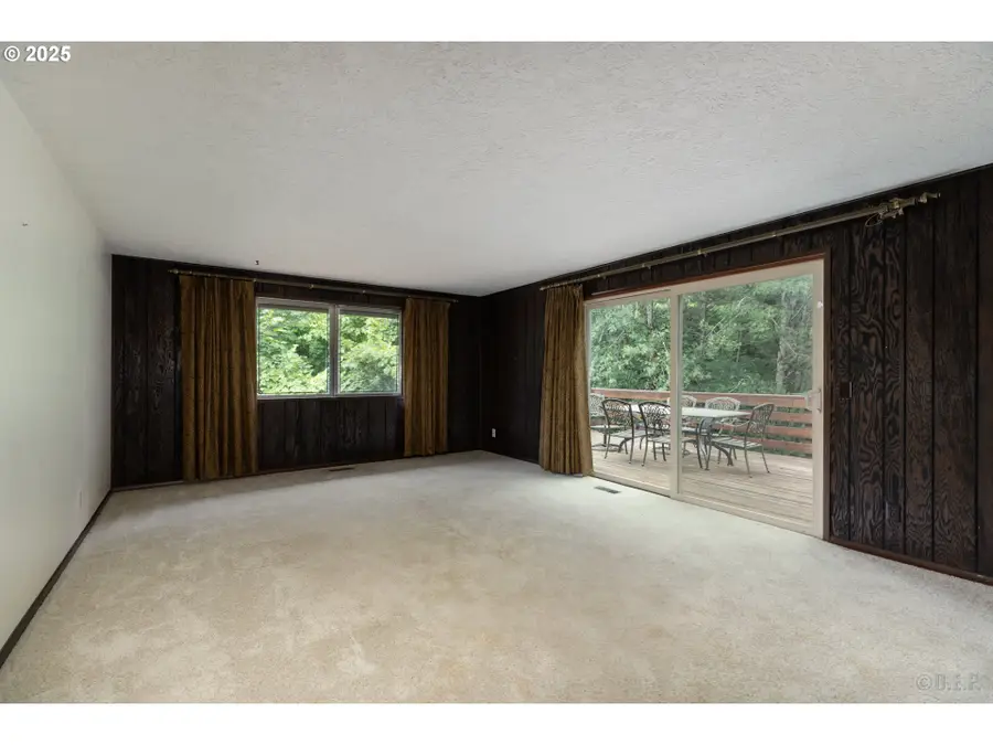 30004 Scappoose Vernonia Hwy, Scappoose, OR 97056 - Image #2