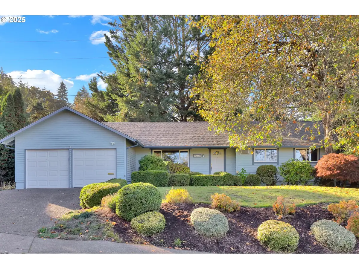 2720 Fillmore St, Eugene, OR 97405 - Image #1