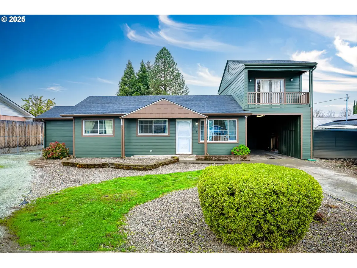 929 E 4th Ave, Riddle, OR 97469 - Image #1