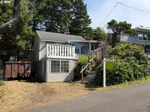 2724 NW Lee Ave, LincolnCity, OR 97367