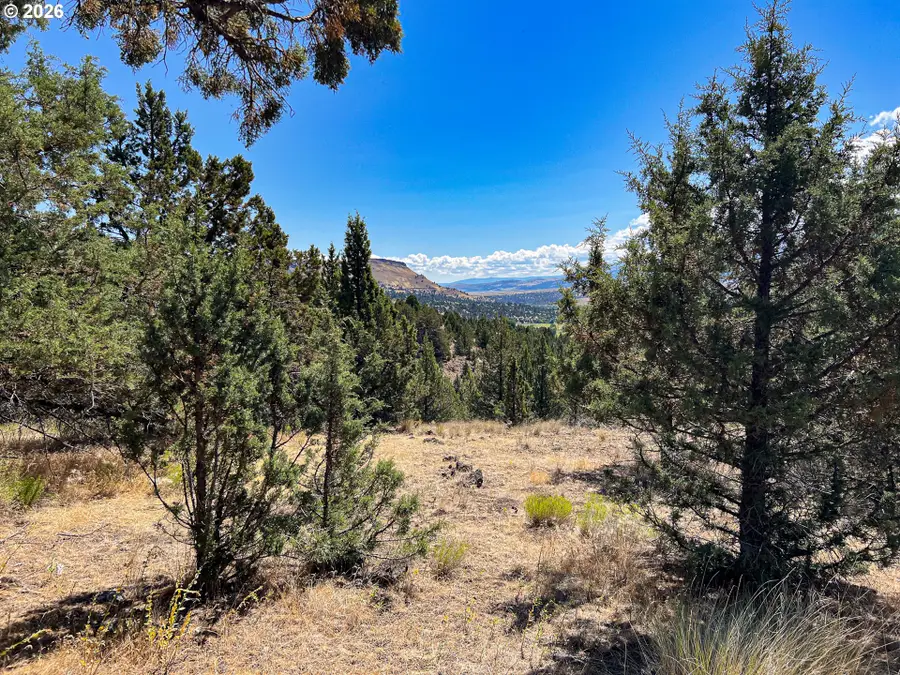 219 Valley View Dr, John Day, OR 97845 - #3