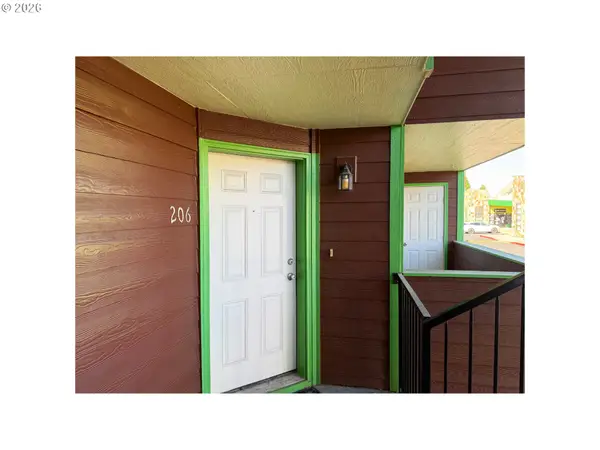 9230 SE Division St #206, Portland, OR 97266