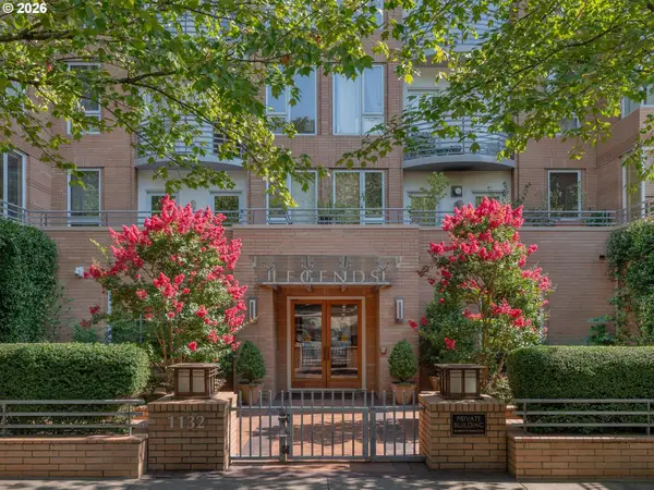 1132 SW 19th Ave #411, Portland, OR 97205