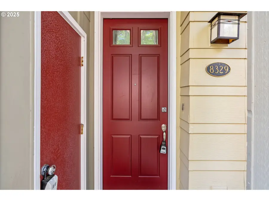 8329 SW 24th Ave, Portland, OR 97219 - #2
