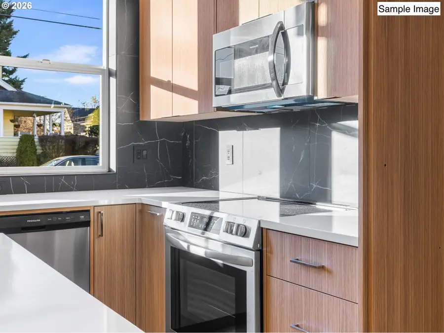 2932 SE 62nd Ave, Portland, OR 97213 - #3