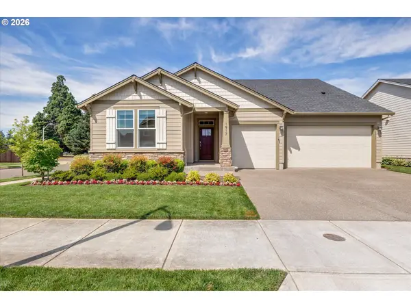 1917 N Hyssop St, Canby, OR 97013