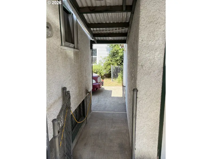 1966 Mccoy Ave, Salem, OR 97301 - #3