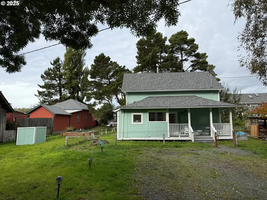 88382 Pederson Dr, Bandon, OR 97411 - Image #3