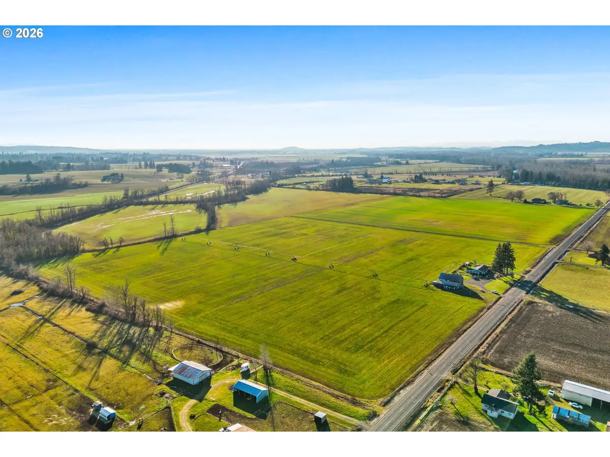 39340 Shelburn Dr, Scio, OR 97374 - #1