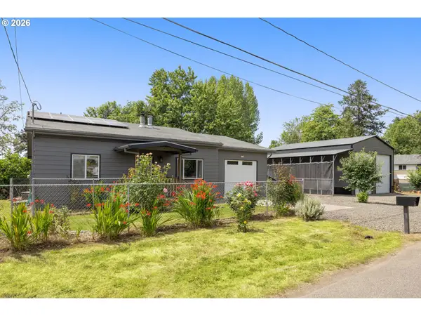 25515 SW Rainbow Ln, Hillsboro, OR 97123