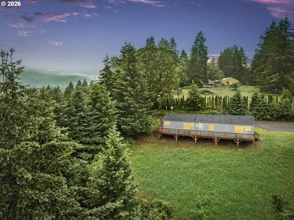 9824 SW Summit Ave, Gaston, OR 97119