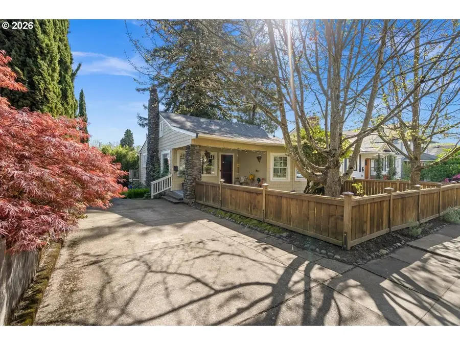 6124 SE 17th Ave, Portland, OR 97202 - #2