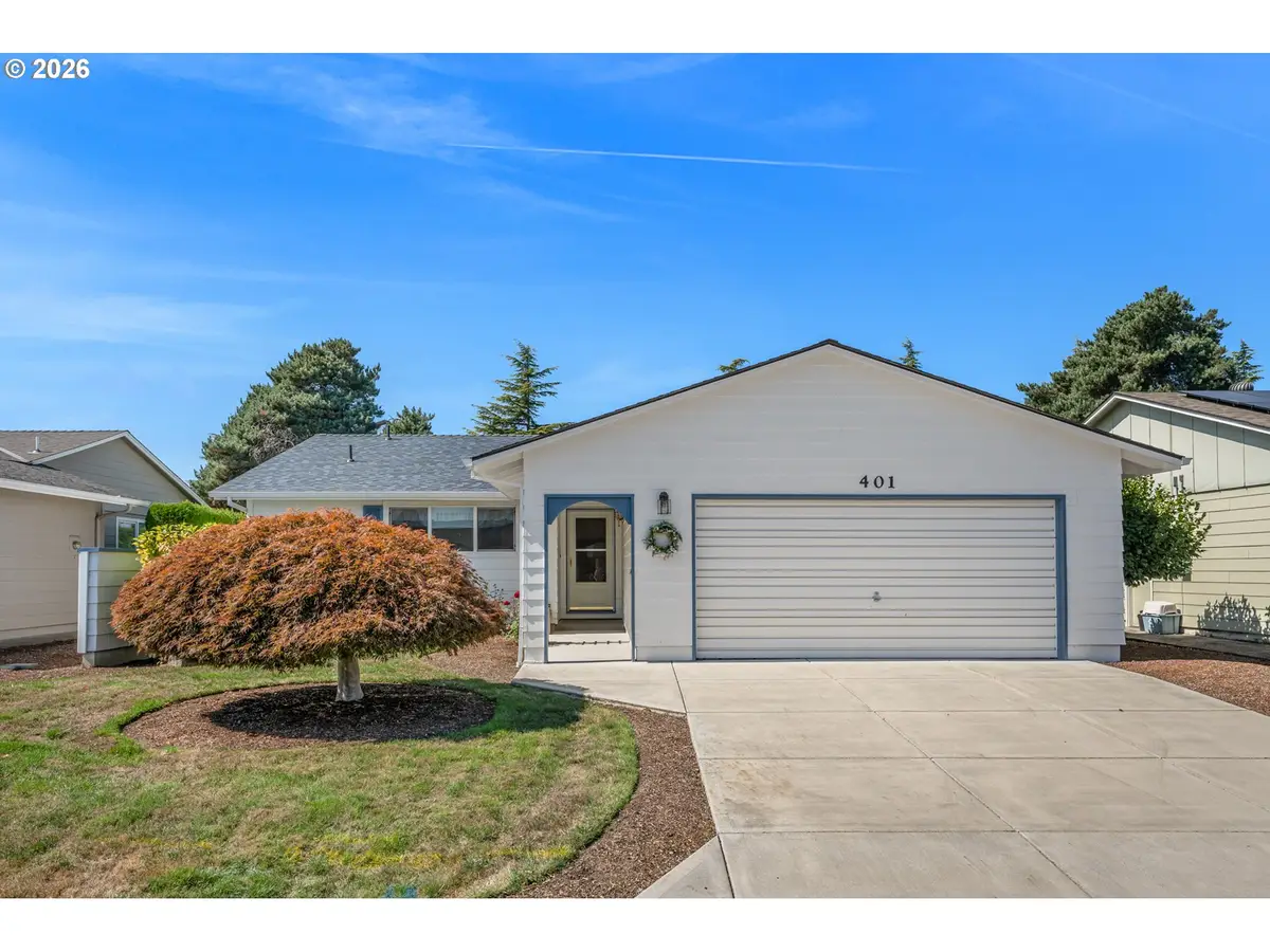 401 S Cascade Dr, Woodburn, OR 97071 - #1