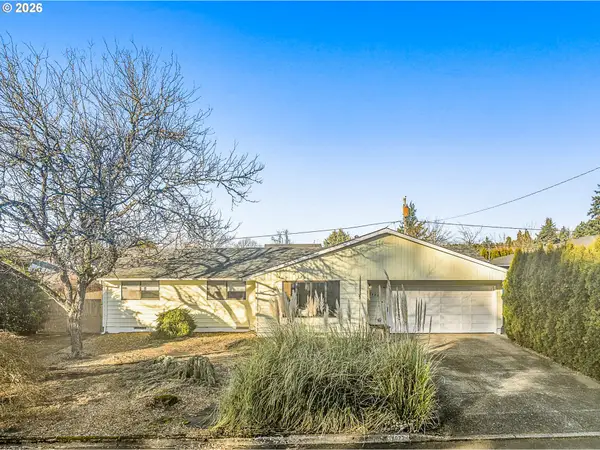 18023 SE Kelly St, Gresham, OR 97236