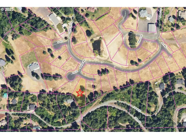 Lot 10 Husum Greens, WhiteSalmon, WA 98672