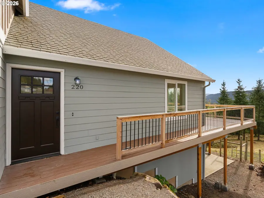 220 Hanson Rd, Kalama, WA 98625 - #3