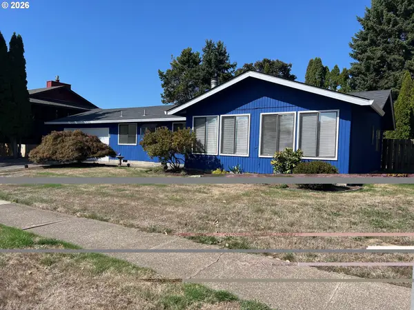 205 E Foothills Dr, Newberg, OR 97132