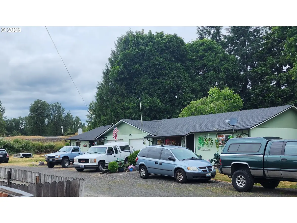 751 6th Ave Sw, Castle Rock, WA 98611 - Image #1