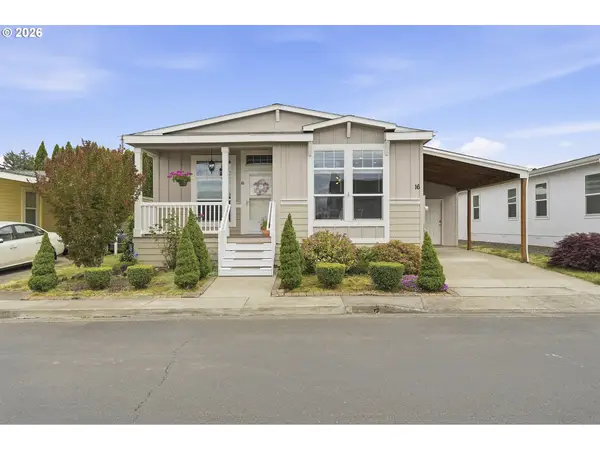 1000 S Mckern Ct #16, Newberg, OR 97132