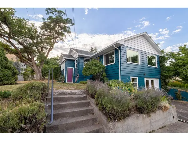 307 N Ave, LaGrande, OR 97850