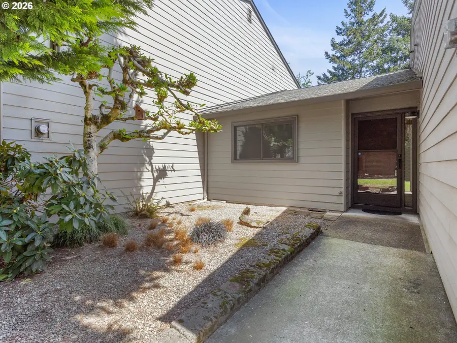 7924 NE Loowit Loop #16, Vancouver, WA 98662 - #3