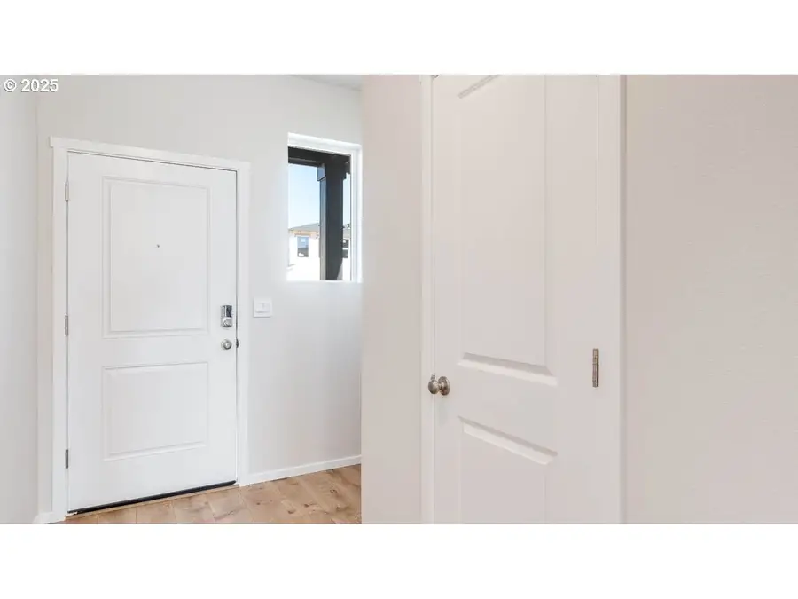 3842 SW 35th St, Gresham, OR 97080 - #3