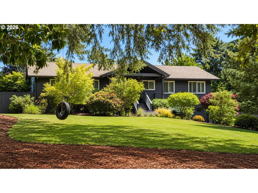 725 Marylhurst Dr, Northwest Clackamas, OR 97068 - #2