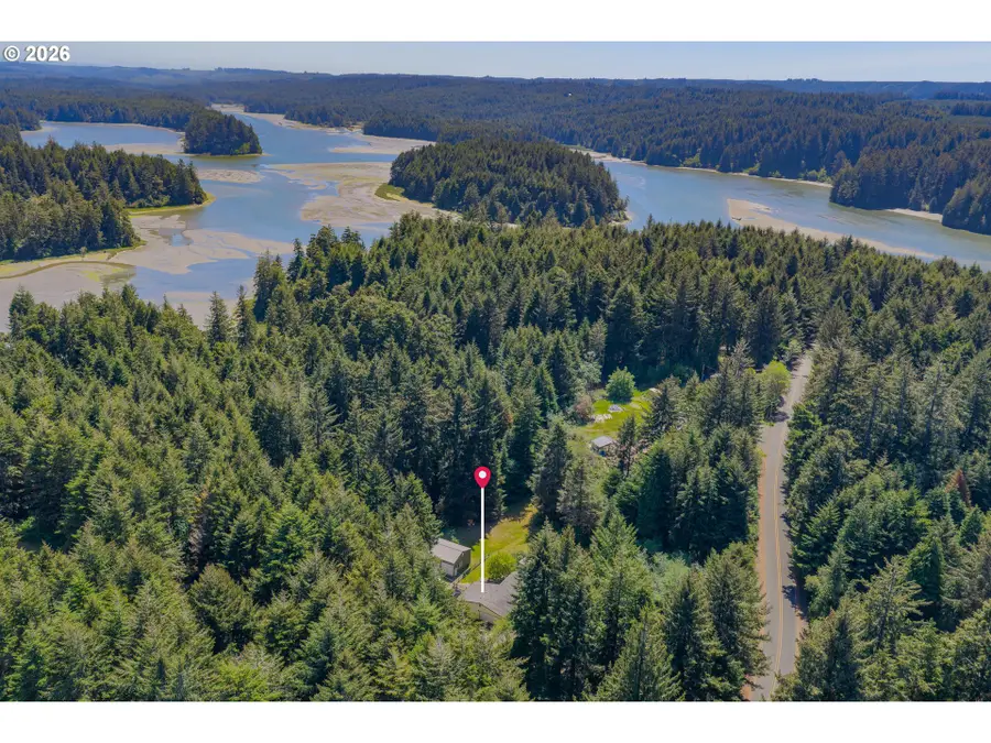 62291 Crown Point Rd, Coos Bay, OR 97420 - #3