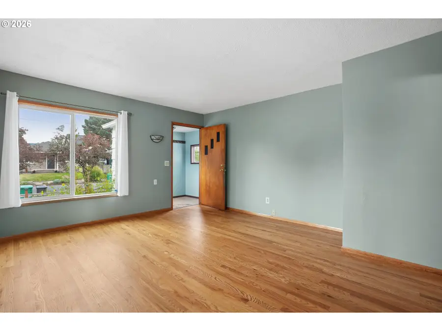 7125 N Kellogg St, Portland, OR 97203 - #3