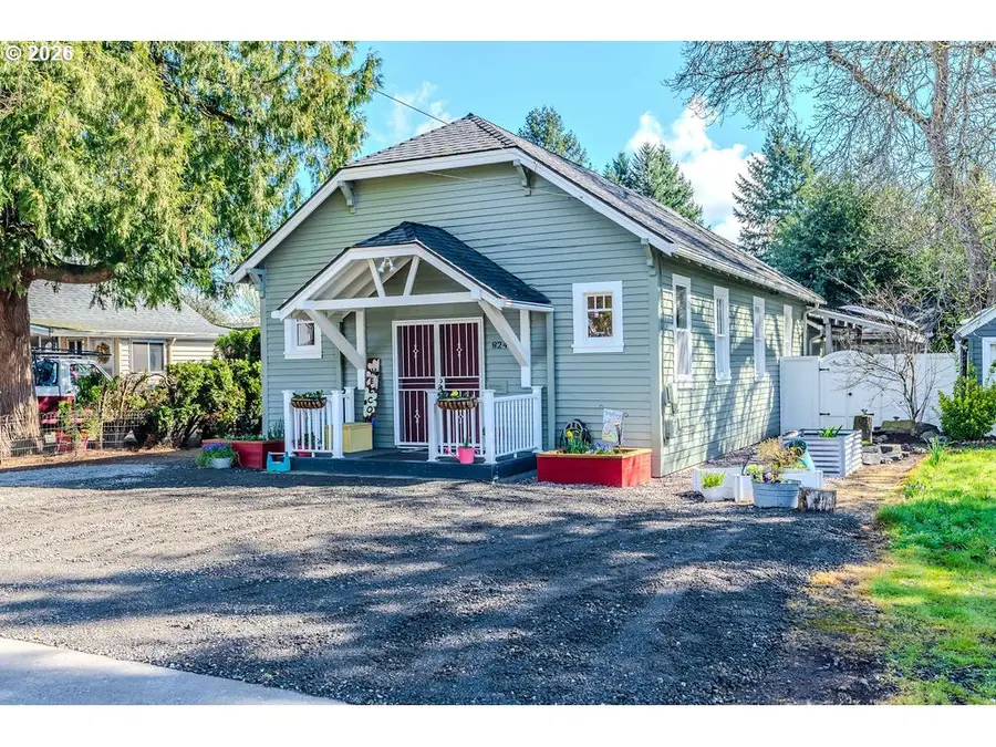 824 NW Mignonette Ave, Gresham, OR 97030 - #3