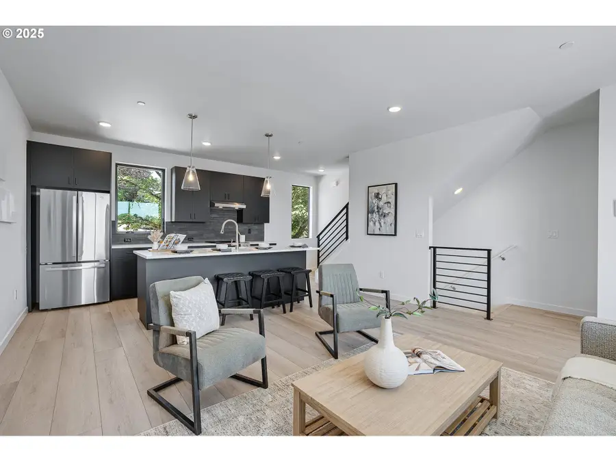 7308 SW 13th Dr, Portland, OR 97239 - Image #3