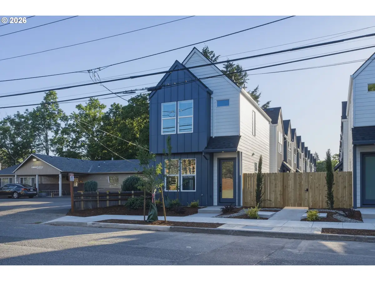 7065 SE 60th Ave, Portland, OR 97206 - #1