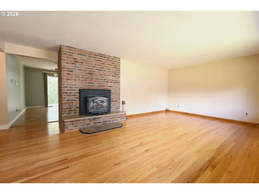 10101 SE 49th Ave, Milwaukie, OR 97222 - #2