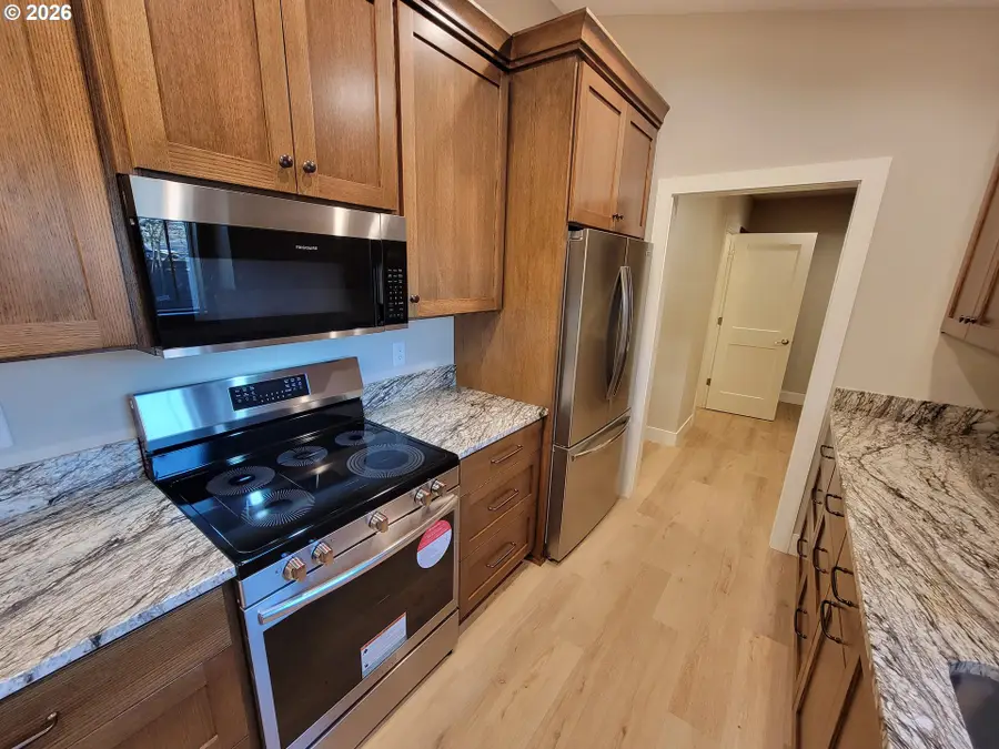 3325 Ferndell St, Salem, OR 97301 - Image #2