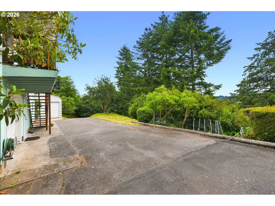 640 Royal Dr, Lakeside, OR 97449 - #2
